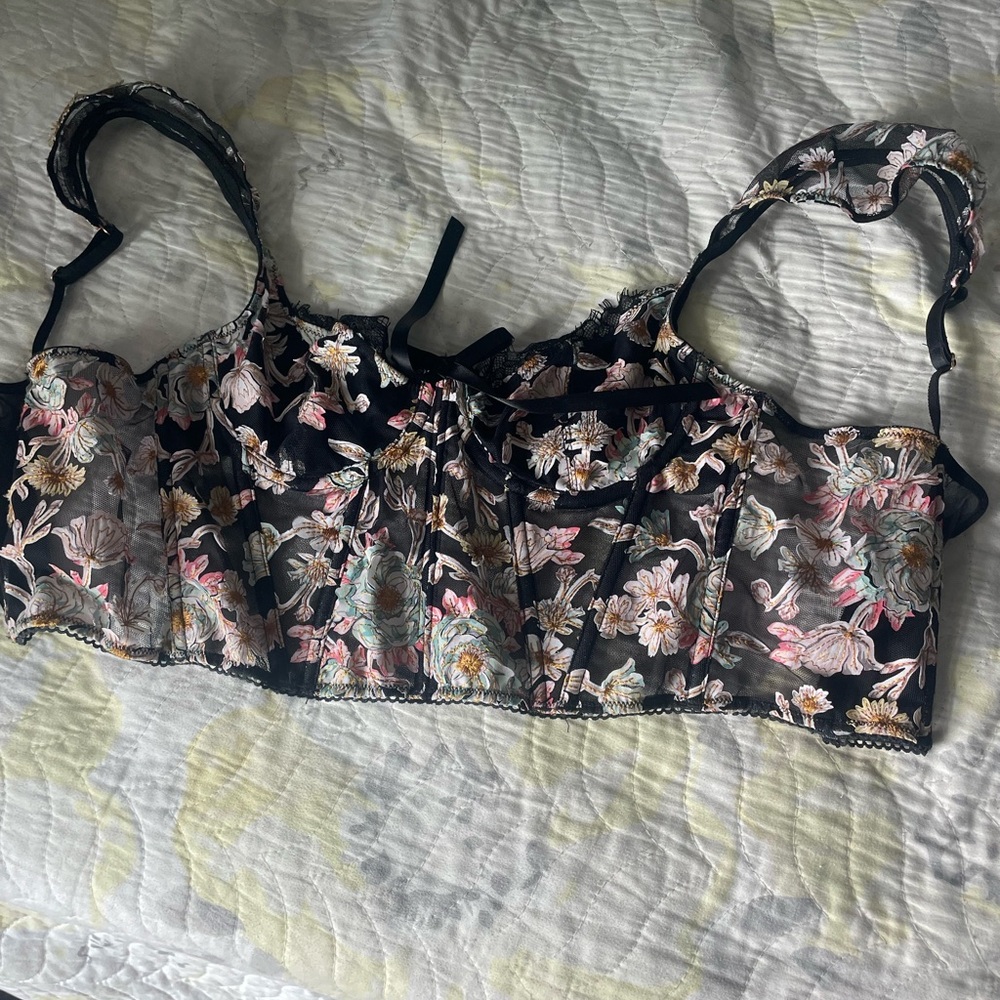 Victoria’s Secret dream angels floral corset top